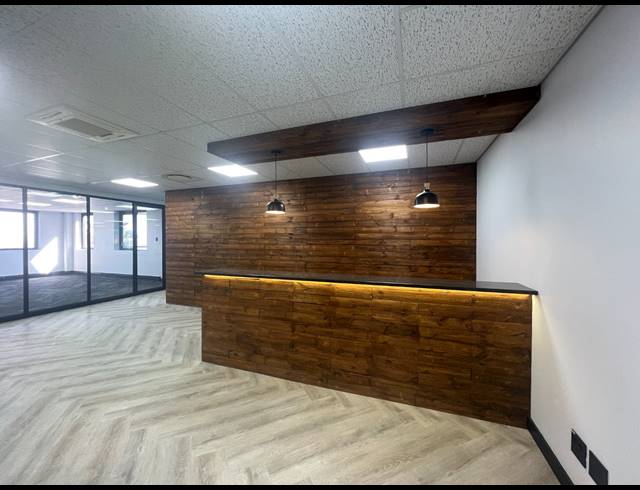 691M² OFFICE TO LET IN ROSEBANK